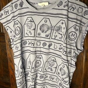 Ganni Gray Graphic Tee